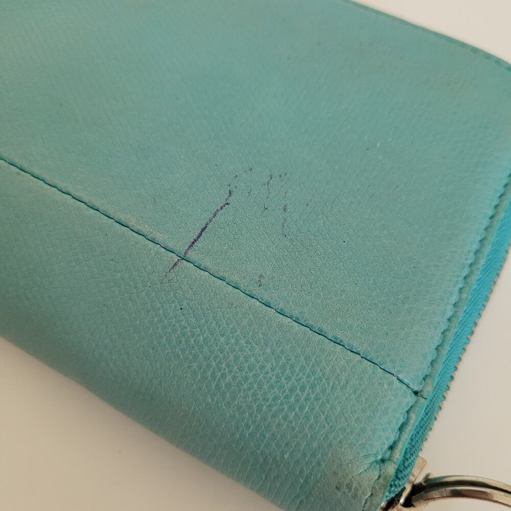 Tiffany & Co. Iconic Blue Leather Zip Around Wallet Clutch Organizer Authentic - Picture 14 of 14